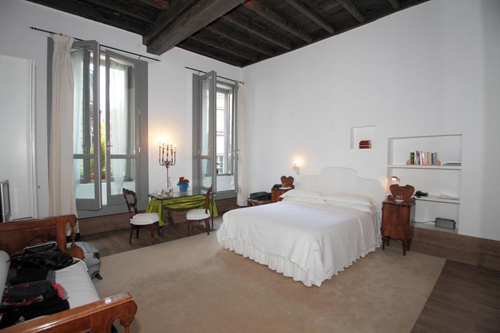Milano Suites Cameră foto