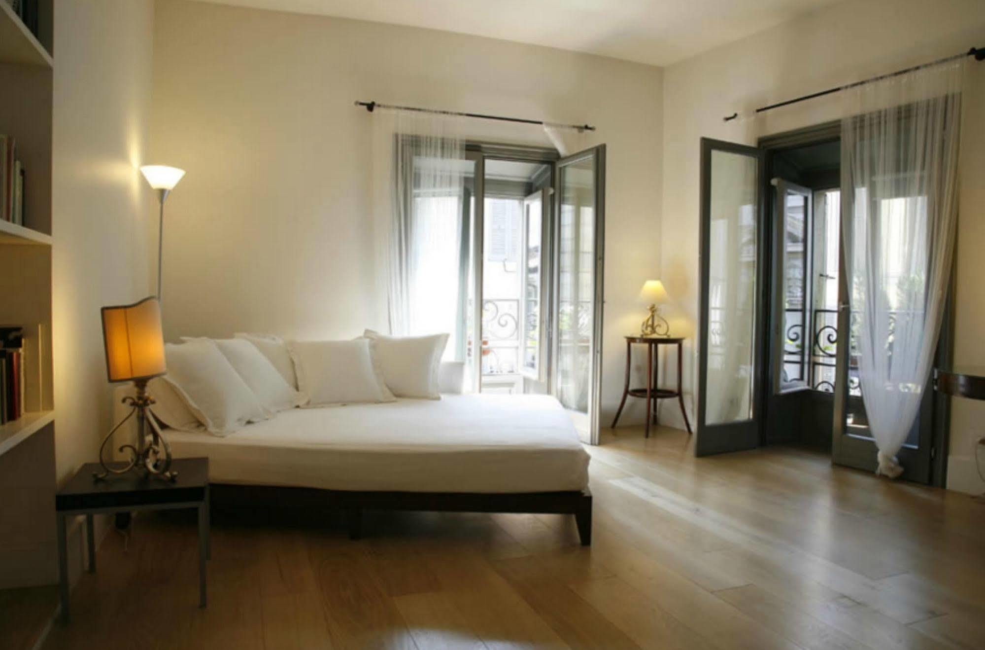 Milano Suites Exterior foto